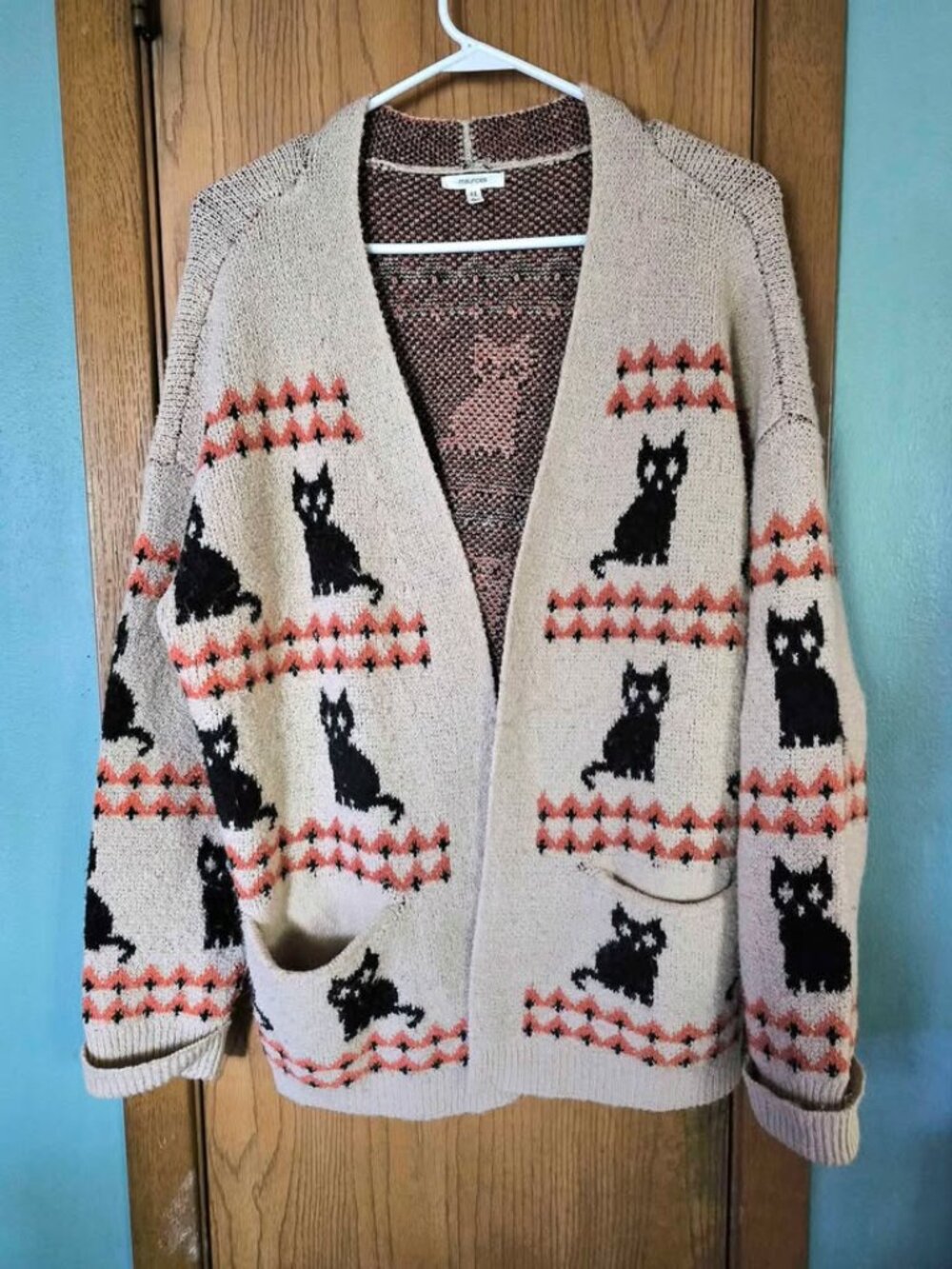 Size XL Maurices Black Cat & Orange Tree Cream Soft Warm Cardigan with Pockets